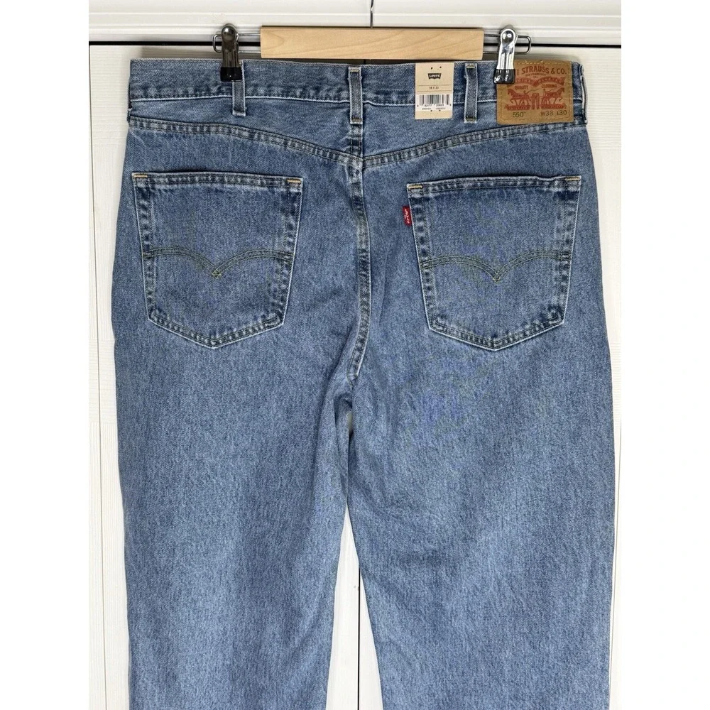 Levi's 550 Men's Relaxed Fit Jeans Stonewash Blue Denim 100% Cotton Sz 38x30 NWT